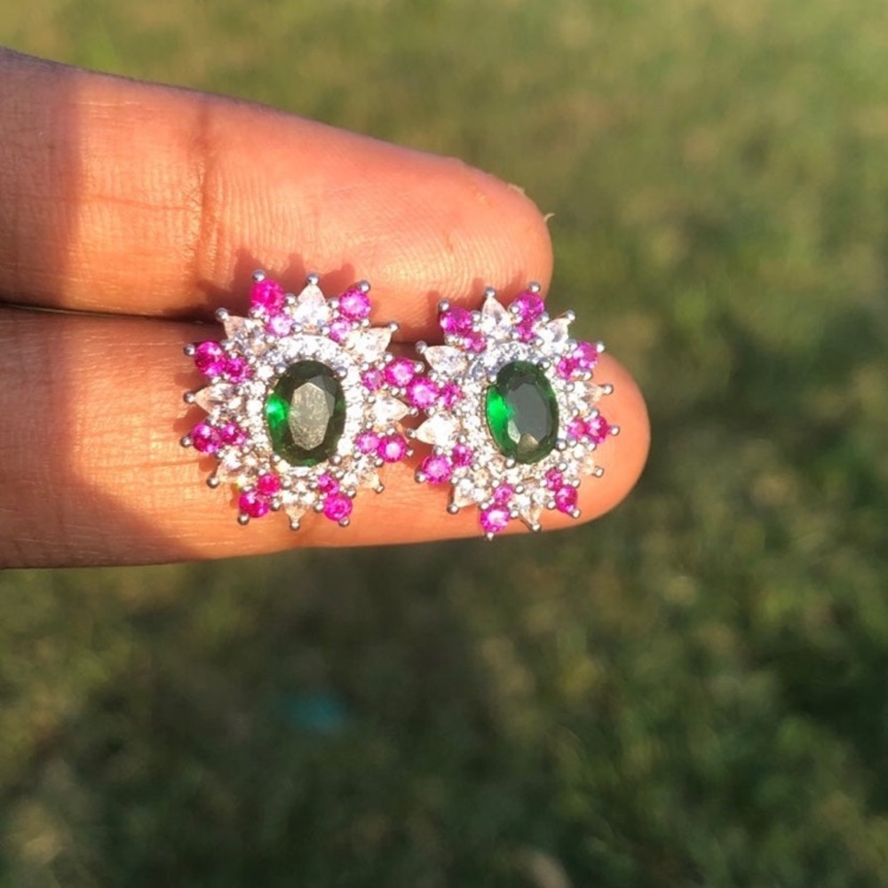 Absolutely Stunning Emerald And Ruby Lab Created … - image 7